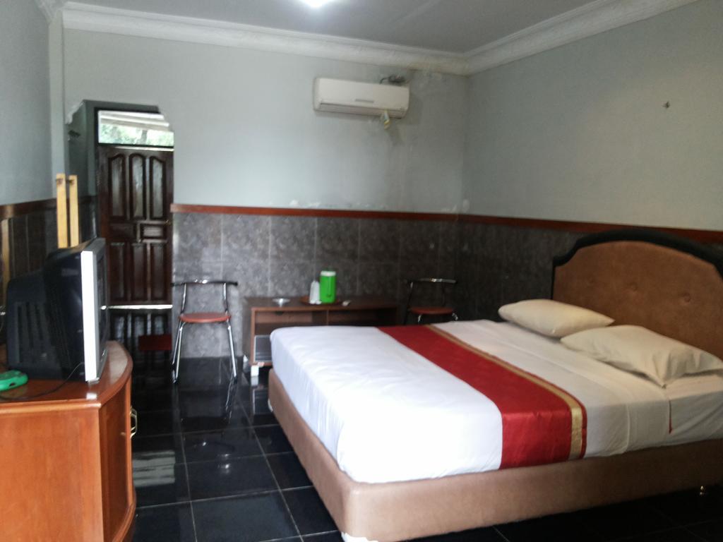 Pasir Putih Resort Bengkulu Zimmer foto