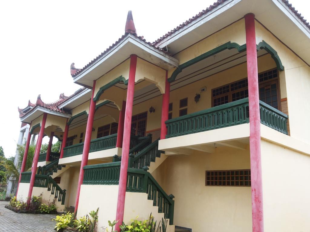 Pasir Putih Resort Bengkulu Exterior foto