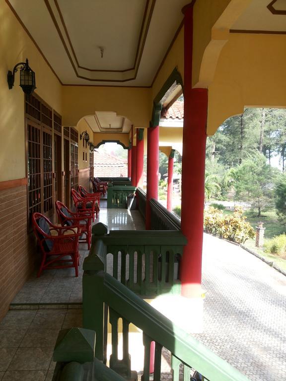 Pasir Putih Resort Bengkulu Zimmer foto