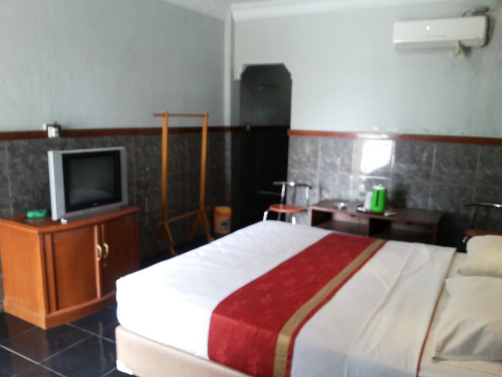 Pasir Putih Resort Bengkulu Zimmer foto